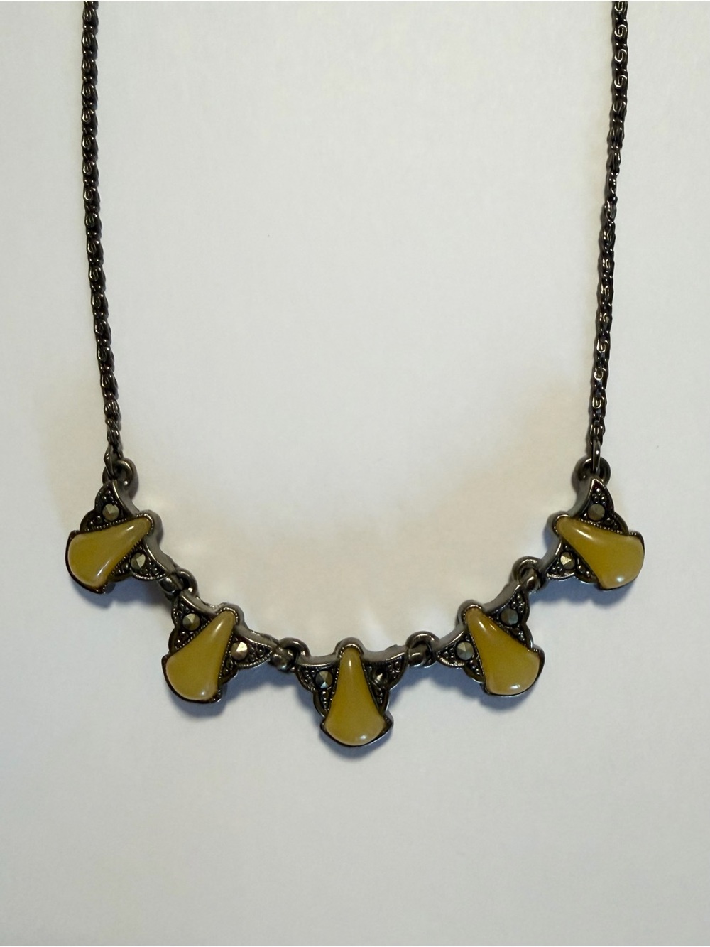 Vintage Nina Ricci Signed NR Gunmetal & Yellow Teardrop Necklace